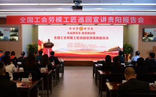 震惊全国的红衣小男孩事件，震惊全国的红衣小男孩事件是真的吗
